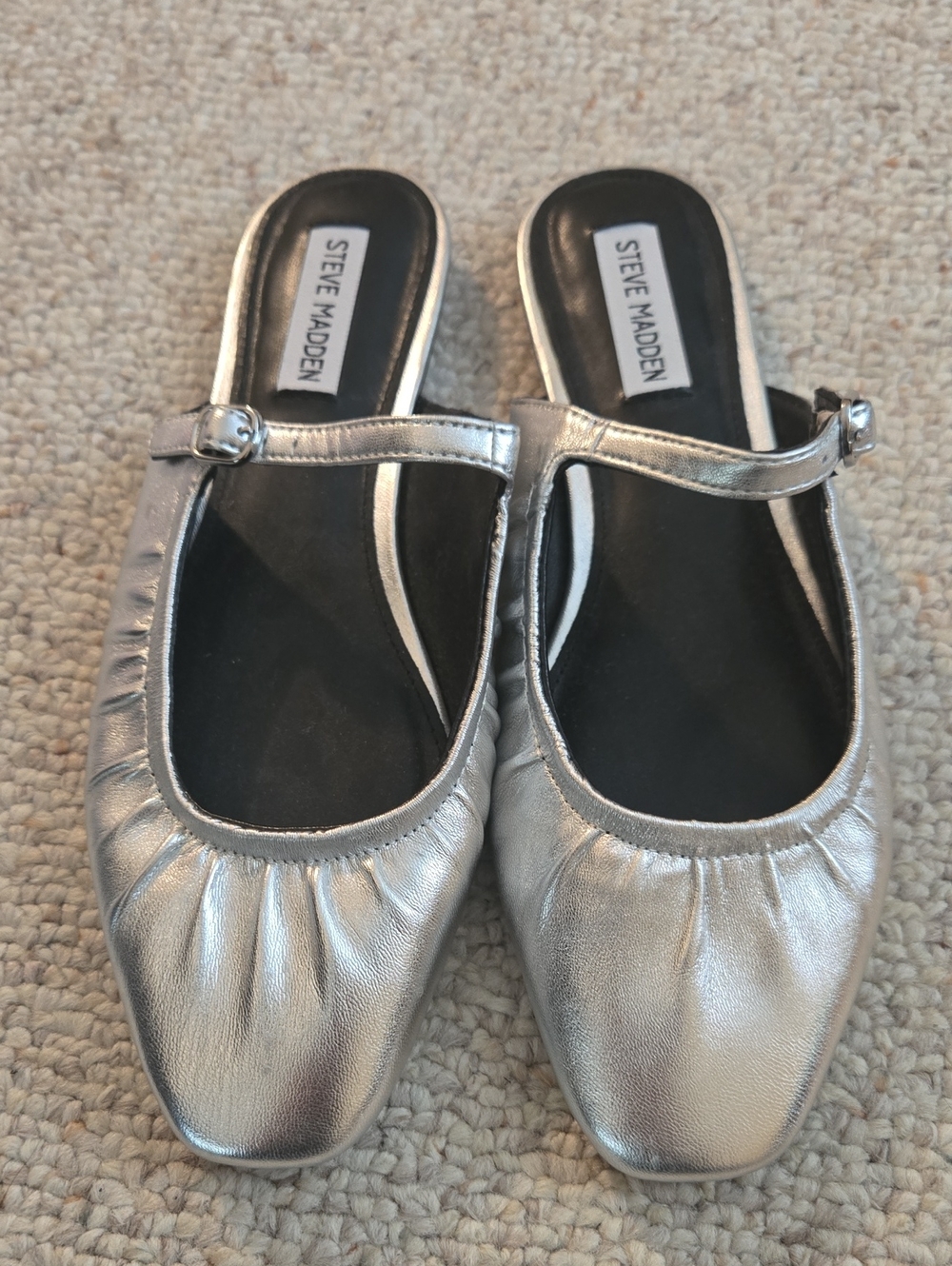 Steve Madden Solanna Mary Jane Silver Flats